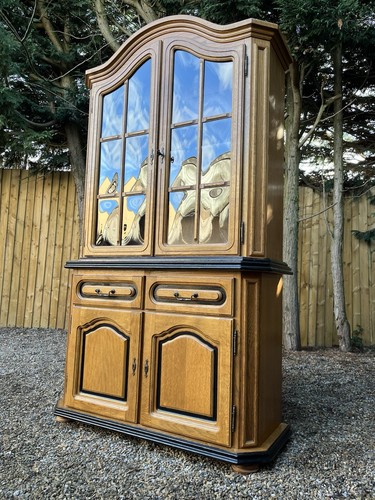 Vintage solid carved oak - vintage,