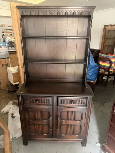Antique style welsh - antique,